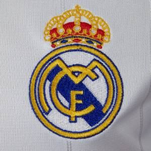 Imagen Camiseta Real Madrid Camiseta Oficial Adidas del 110 aniversario del Real Madrid - Talla M Blanca 